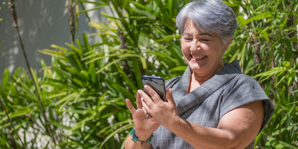 Best Phones For Elderly